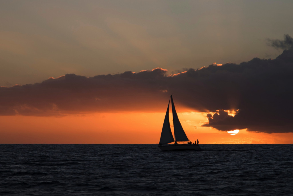 zachód słońca, jacht żaglowy
